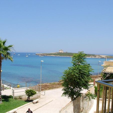 Hotel Vittorio Portopalo Di Capo Passero Kültér fotó