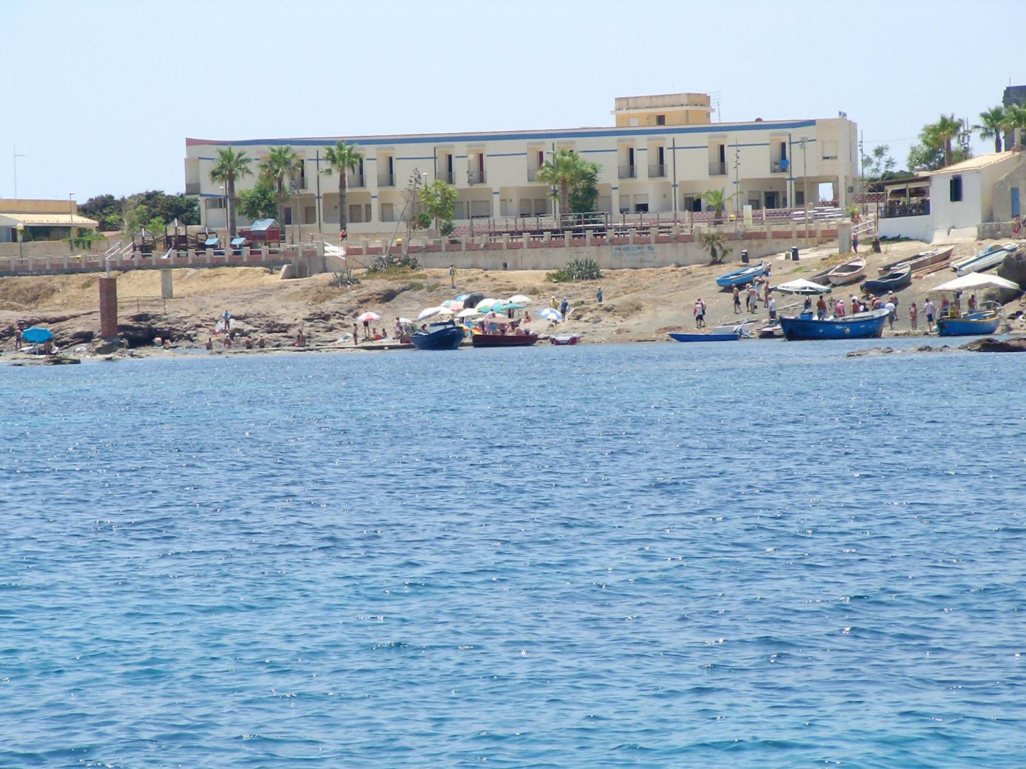 Hotel Vittorio Portopalo Di Capo Passero Kültér fotó