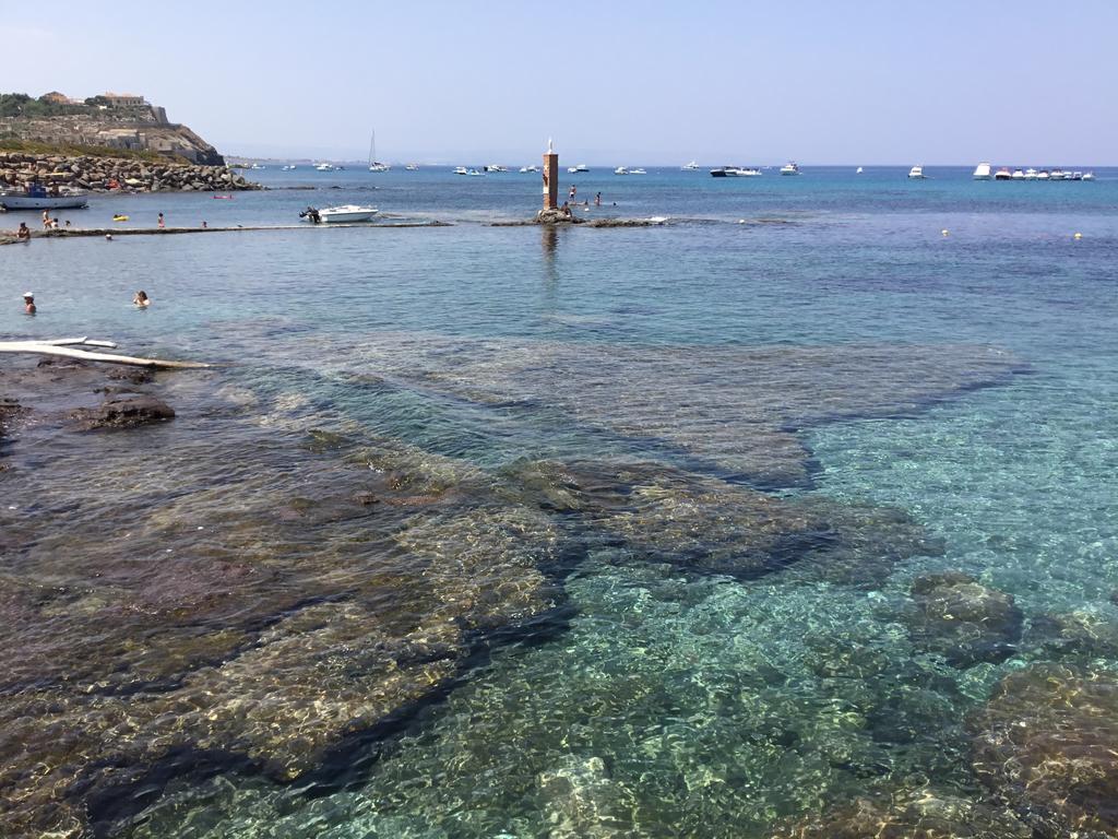 Hotel Vittorio Portopalo Di Capo Passero Kültér fotó
