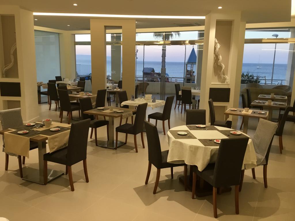 Hotel Vittorio Portopalo Di Capo Passero Kültér fotó